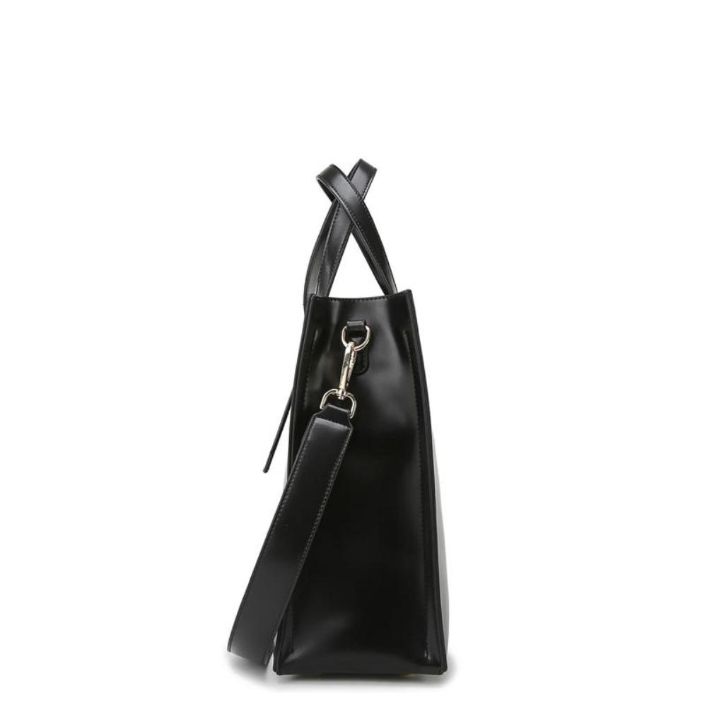 Lidia — Sophisticated Minimalism