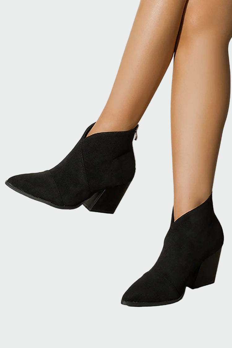 Botine cu vârf elegant
