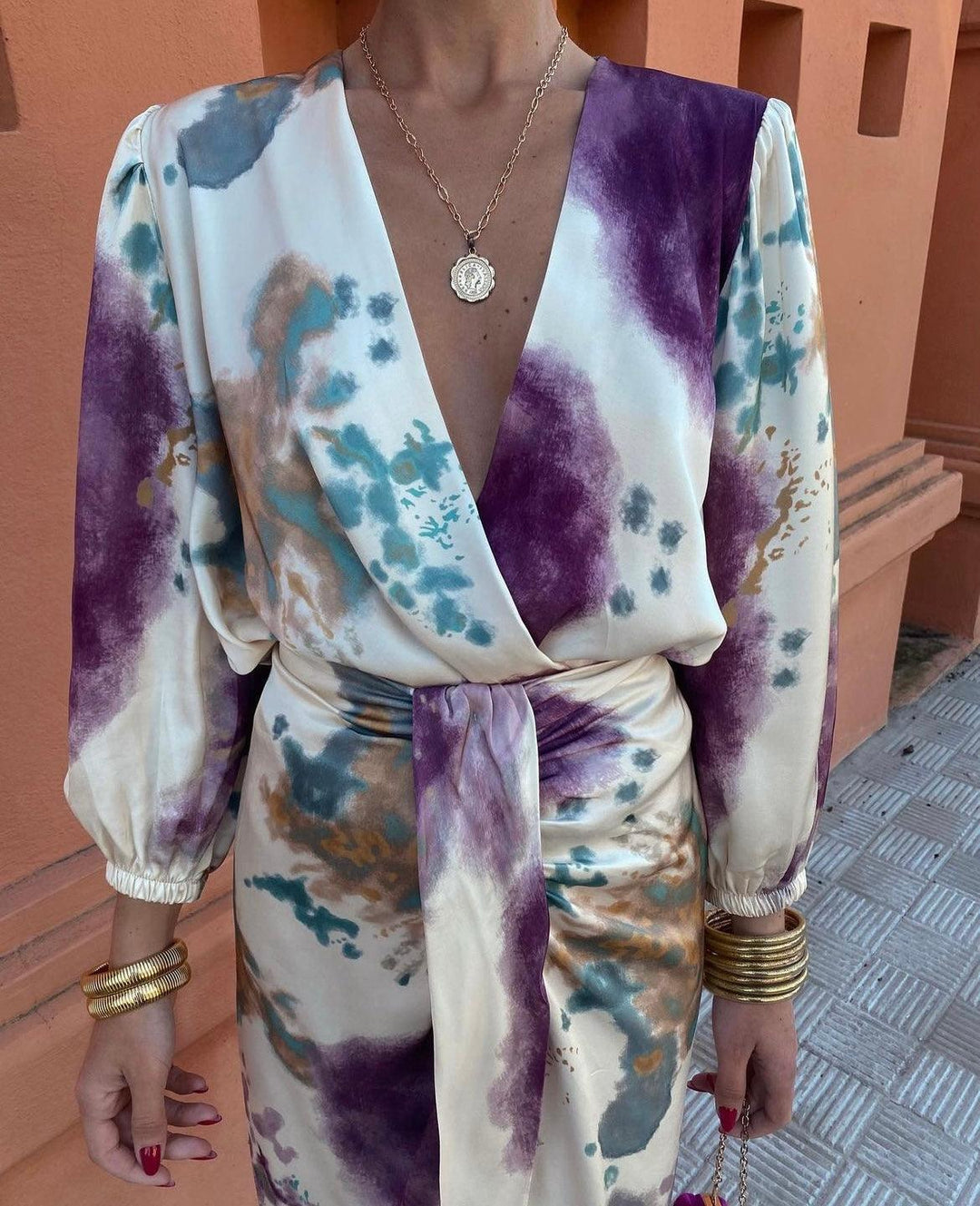 Valeria | V-Neck Robe