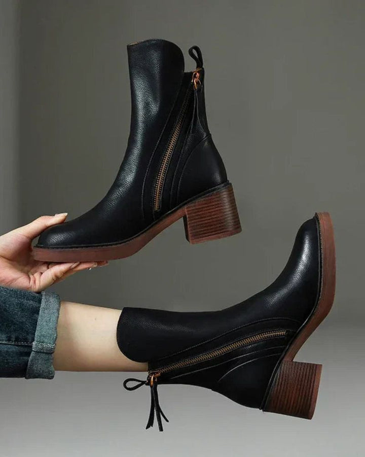 Céleste - Botte en cuir noire avec un talon confortable, élégante et intemporelle