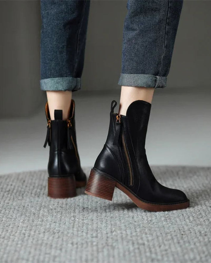 Céleste - Botte en cuir noire avec un talon confortable, élégante et intemporelle