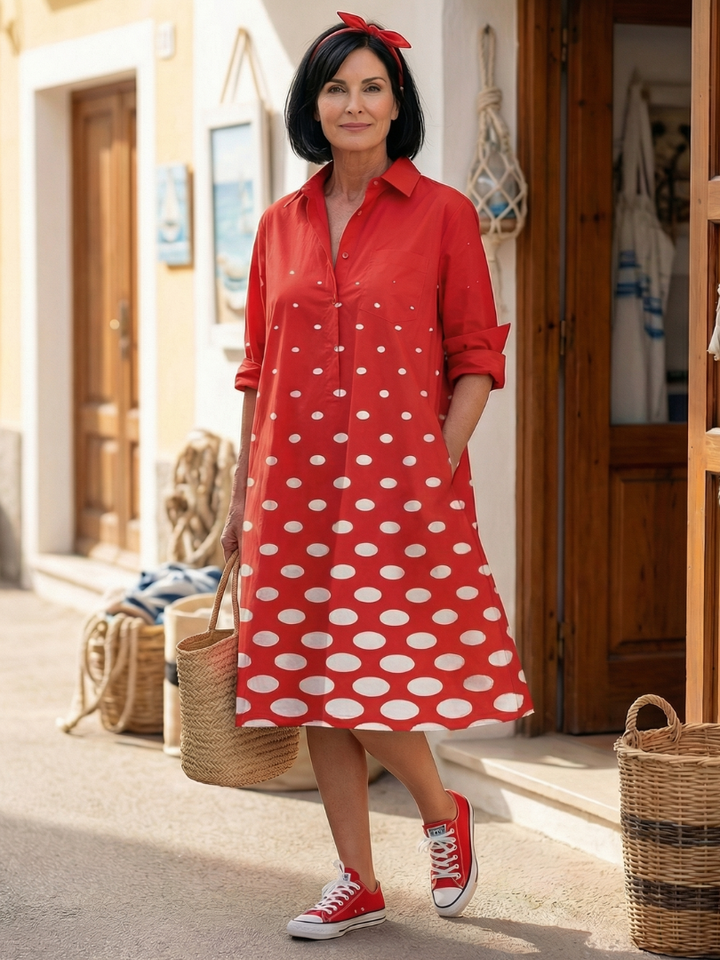 Wendy | Robe à pois pour une journée ensoleillée" can be rewritten as "Wendy | Robe à pois parfaite pour les journées ensoleillées.