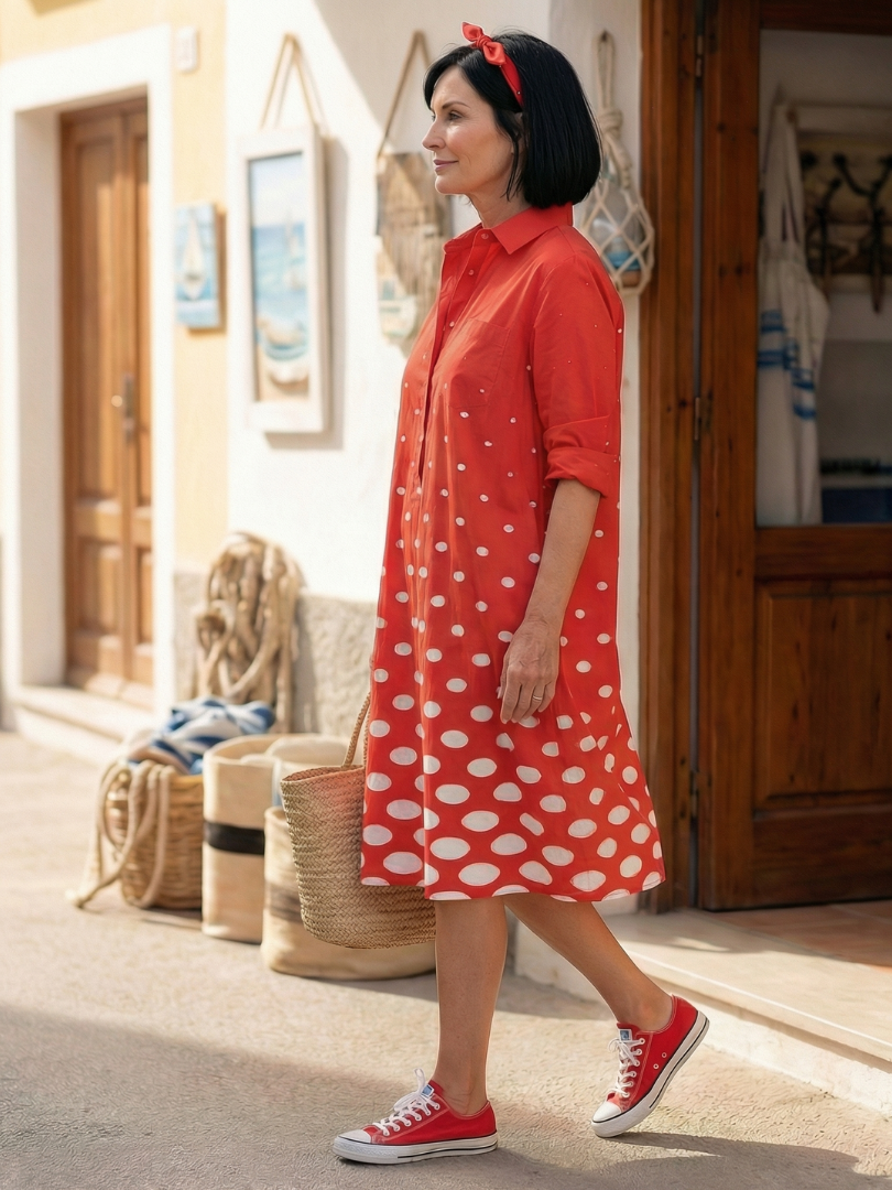 Wendy | Robe à pois pour une journée ensoleillée" can be rewritten as "Wendy | Robe à pois parfaite pour les journées ensoleillées.
