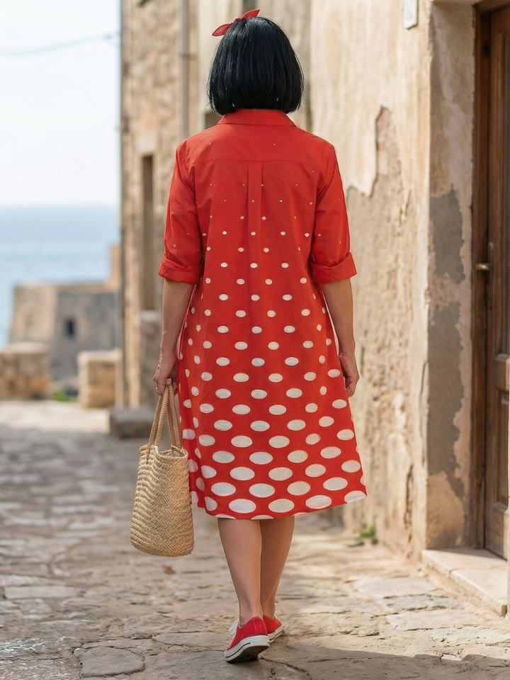 Wendy | Robe à pois pour une journée ensoleillée" can be rewritten as "Wendy | Robe à pois parfaite pour les journées ensoleillées.
