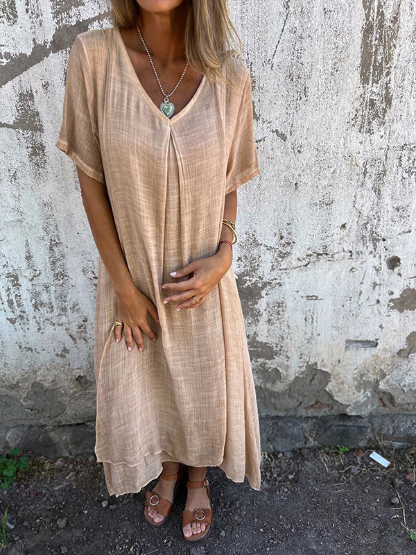 Marisol | Robe maxi évasée avec décolleté en V et tissu fluide