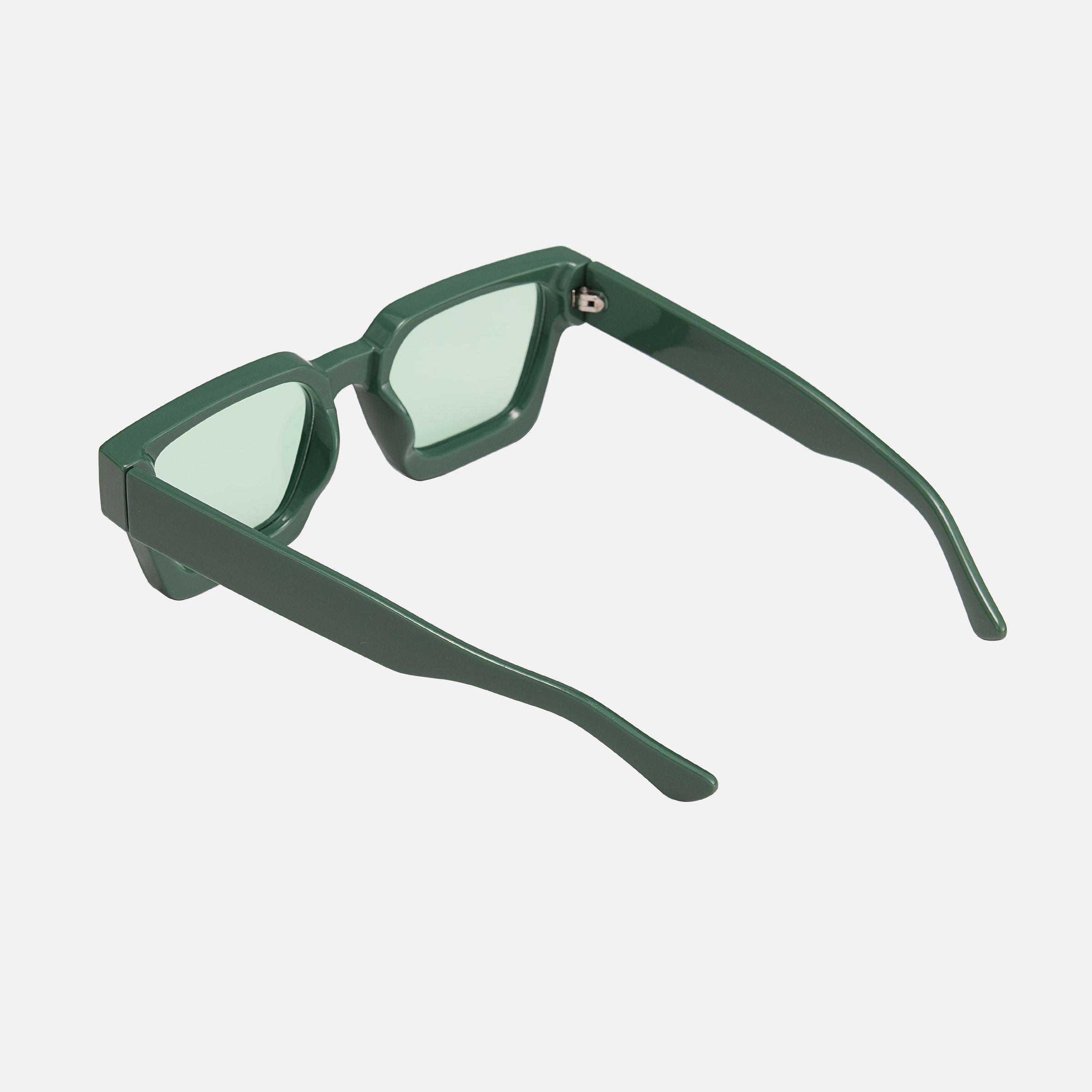 "Ios - Ochelari de Soare" can be rewritten as "Ochelari de Soare Ios".