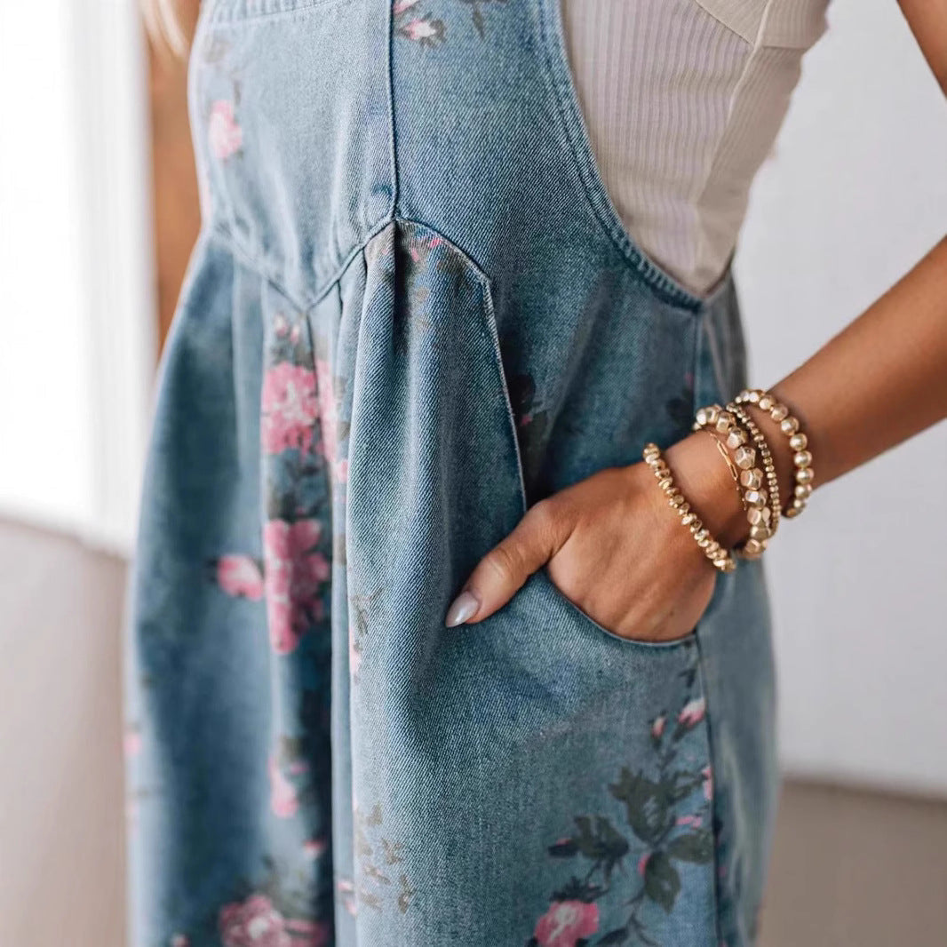 Salopetă scurtă cu model floral