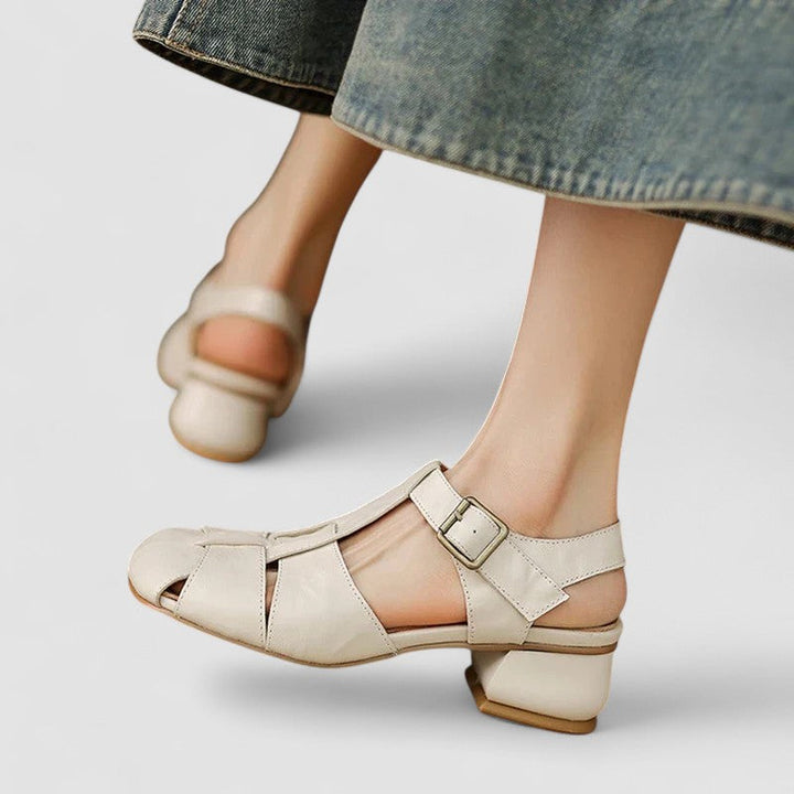 Sannee | Sandales Fermées de cuir véritable