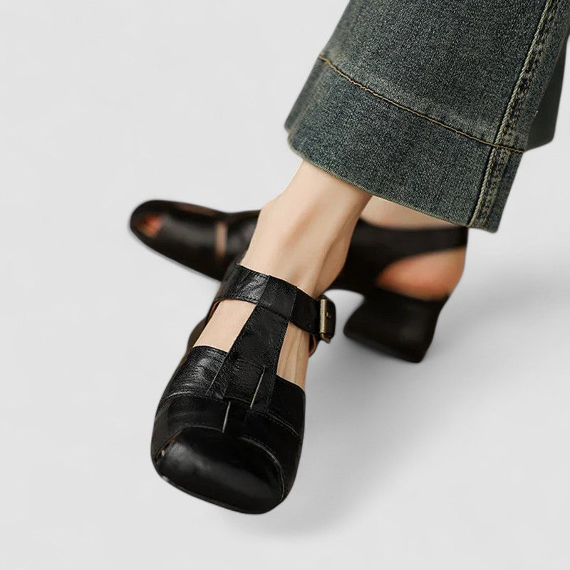 Sannee | Sandales Fermées de cuir véritable