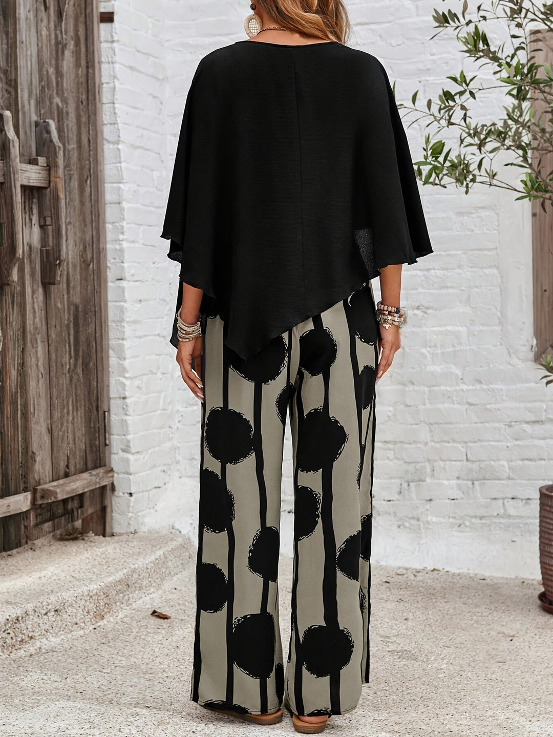 Asmea | Ensemble de deux pièces - Chemise à ourlet asymétrique & Pantalon rayé