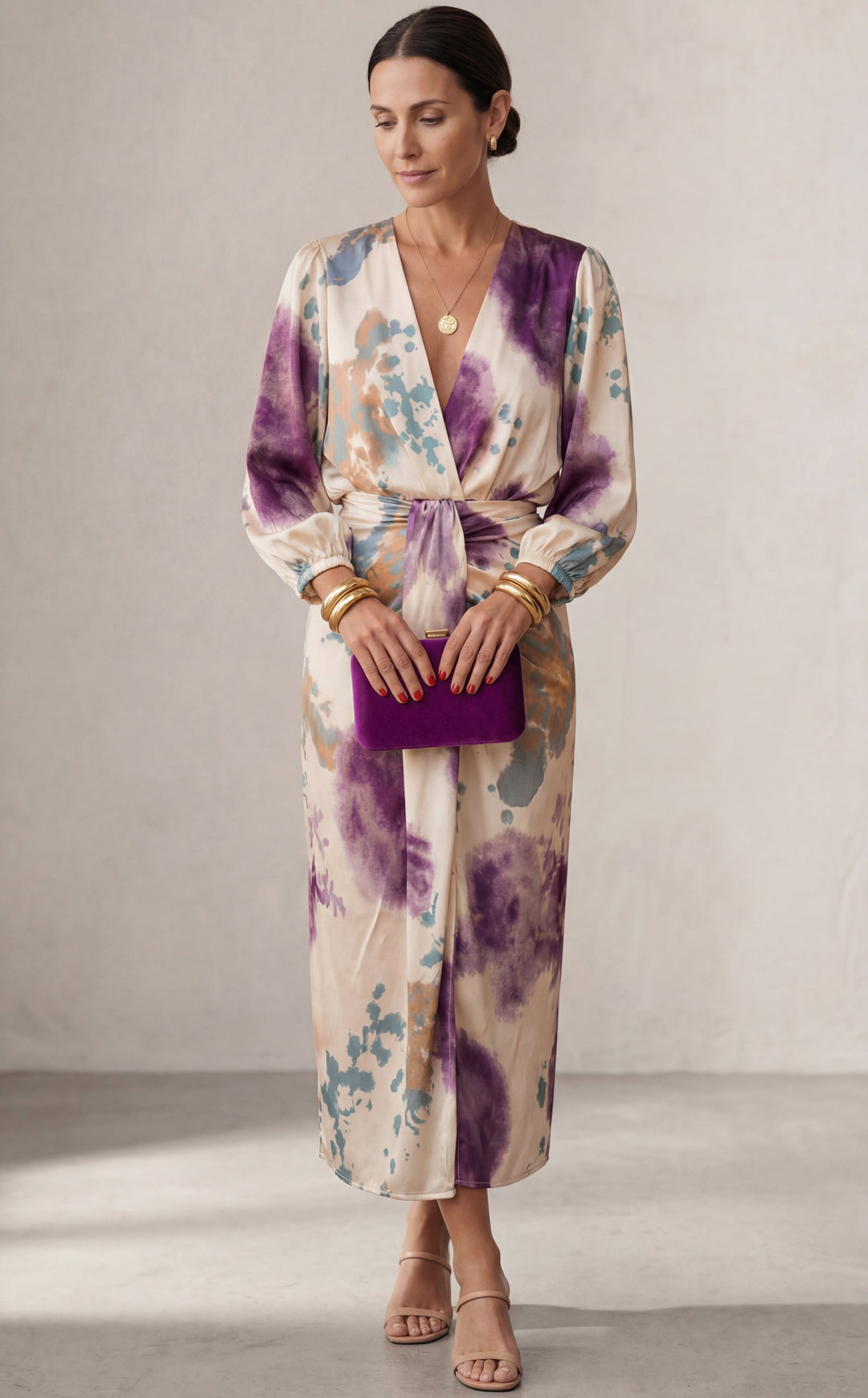 Valeria | V-Neck Robe
