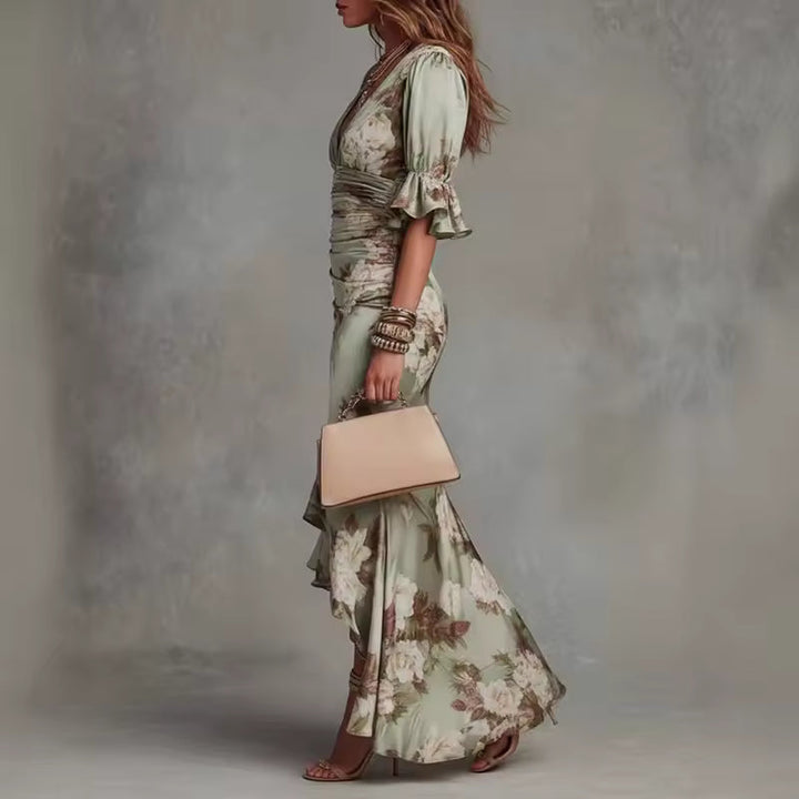 Lucía | Robe satinée asymétrique longue à motif floral