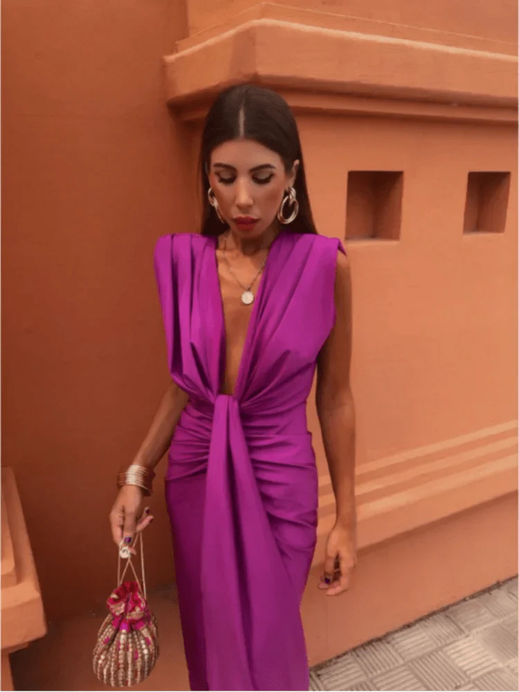 Isabelle | Robe de fête avec décolleté en V profond